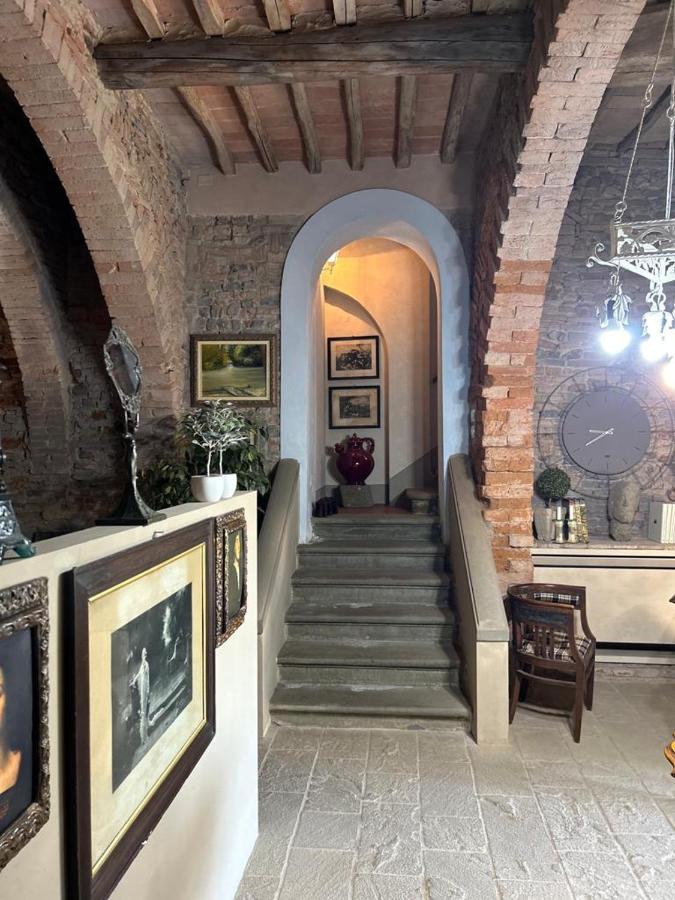 Borgo Di Beppe E Gloria Suite San Giovanni Valdarno Exterior foto