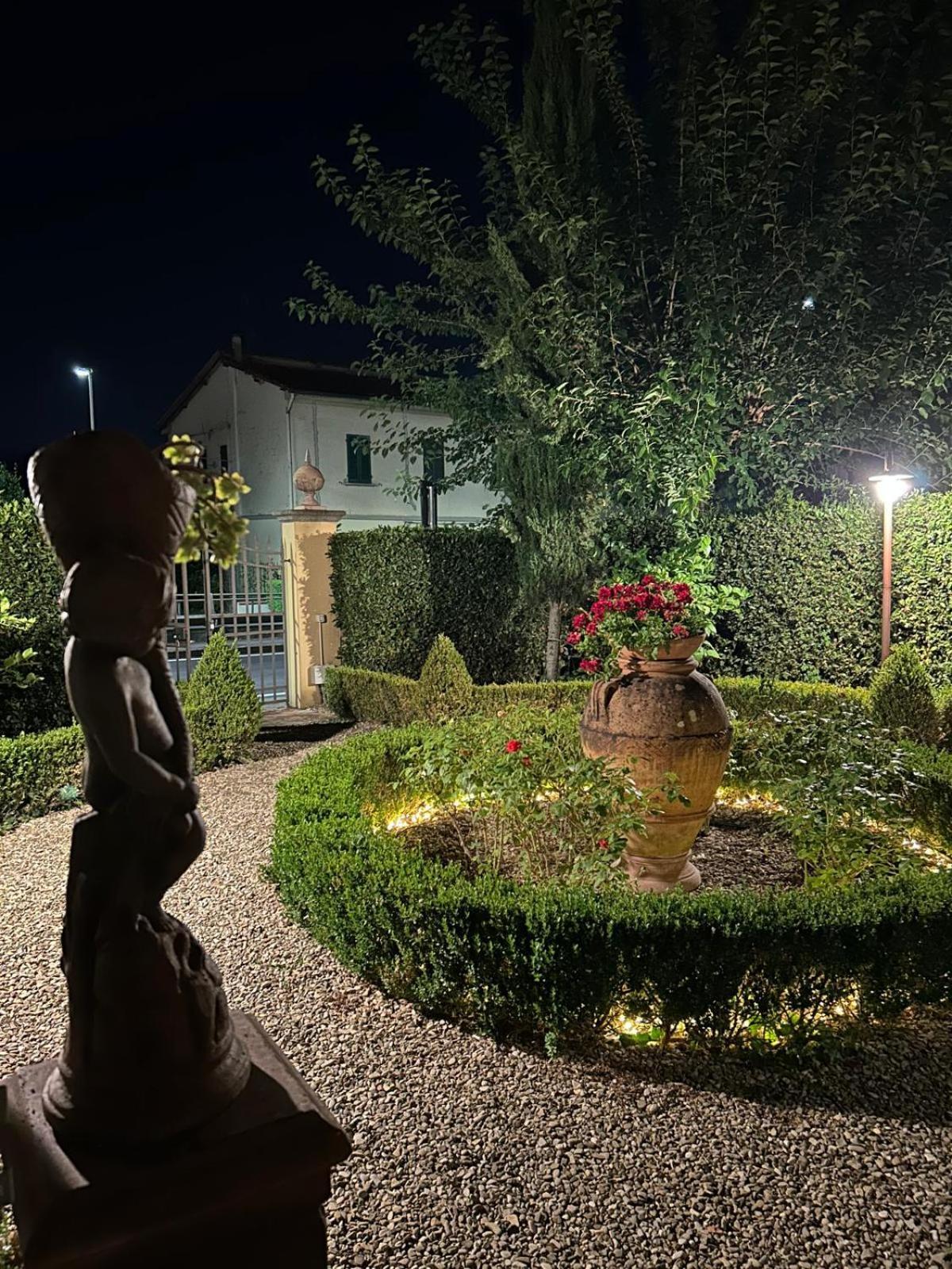 Borgo Di Beppe E Gloria Suite San Giovanni Valdarno Exterior foto